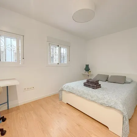 Apartment Moderno Plz De La Merced